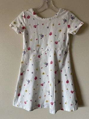 Vestido infantil GAP com flores - Imagem 1 de 4