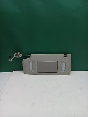 Viseira solar esquerda 2010-2017 GMC Terrain / Chevy Equinox usada fabricante de equipamento original - Imagem 1 de 4