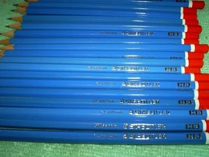 STAEDTLER 20 x HB BLAUE BLEISTIFTE HERGESTELLT IN ENGLAND - Bild 1 von 2