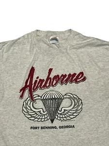 Vintage 90's Airborne Fort Benning Georgia Graphic Military Army T-Shirt Size M - Picture 1 of 8