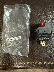 Interruptor basculante de bloqueo 20A 125-277VAC 2HP 250VAC 1HP 125VAC Taiwán Modelo #9712 - Imagen 1 de 7