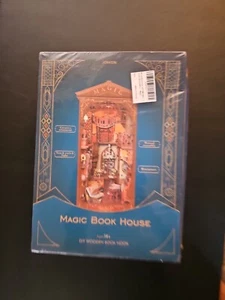 Joincon Magic Book House - Picture 1 of 5