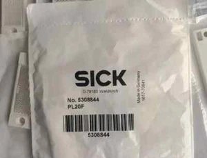 SICK PL20F 5308844 Reflector New One Free Shipping - Picture 1 of 2