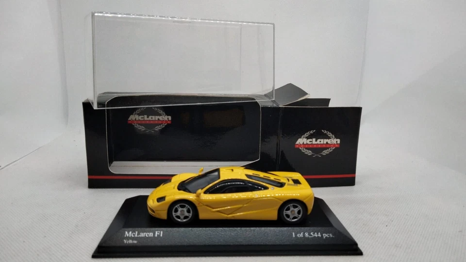 MINICHAMPS McLAREN F1  EDIZIONE LIMITATA 1 DI 8544 PZ. SCALA 1:43 - Immagine 1 di 4