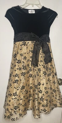 Vestido para ocasiões especiais edições raras veludo preto e dourado chiffon comprimento chá - Imagem 1 de 4