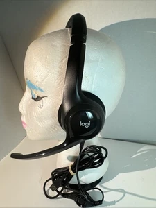 Logitech H390 Wired Headphones With Mic USB Computer Headset Noise Cancelling - Picture 1 of 15