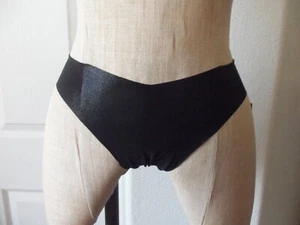 commando BLACK SHIMMER Microfiber Classic Raw Cut Thong - S/M - Picture 1 of 5