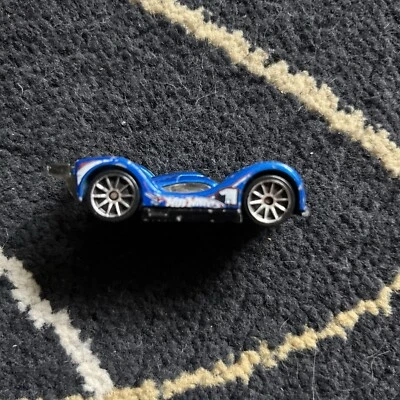 Hot Wheels Drop Tops 1/10 Blue 2005 First Editions Low C-GT Toy Car #021 - Image 1 of 4
