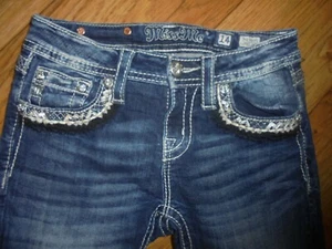 Girls Miss Me Jeans~Cuffed Capri Rhinestones 24 x 16 Metal Studs Size 14 - Picture 1 of 5
