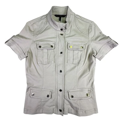 Chaqueta de manga corta White House Black Market Safari Utility beige talla 6 Foto 1 de 4