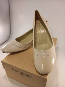 Russell & Bromley Vernice Beige Patent Court Shoe Leather Low Heel Size 6.5 Near - Picture 1 of 17