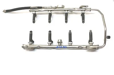 Cadillac XLR V8 2006 4,6 L GM carril inyector de combustible 519Q18798/12567448 Foto 1 de 4