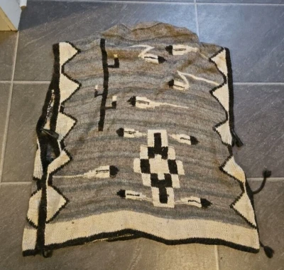 POLO RALPH LAUREN SERAPE WRAP  SWEATER SOUTHWESTERN HAND KNIT ALPACA SILK SZ M - Image 1 of 4
