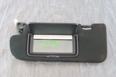 Infiniti Q60 Red Sport 400 2017-2021 OEM LH interior parasol *desgaste* #7190 Foto 1 de 4