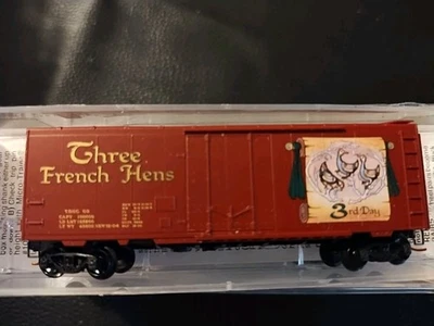 N Scale ***THREE FRENCH HENS*** 12 Days Christmas Box Car --- MICRO TRAINS 21503 - Image 1 of 4