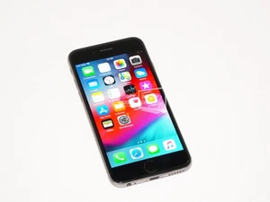Apple iPhone 6 (A1586) 16 GB space grey 4,7" Smartphone Retina HD LTE Handy - Picture 1 of 3