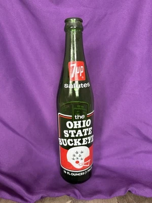 Garrafa comemorativa 7UP Ohio State Buckeyes - Imagem 1 de 2