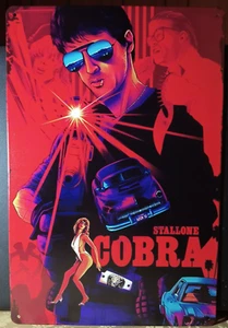Cobra Blechschild 8x12 Wandbild Deko Classic Action Krimi Film Sylvester Stallone - Bild 1 von 2