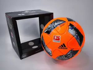 adidas Fussball Torfabrik Bundesliga Saison 2016/17 Winter matchball AO4836 - Bild 1 von 9