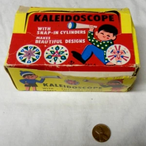 Moosehead Lake, ME Caleidoscopio in cartone con testine a scatto OB Giappone Vintage - Foto 1 di 9