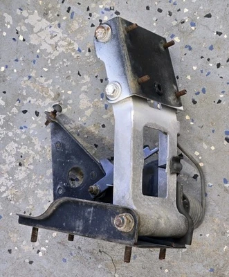 Механизм подъемного кронштейна фары Triumph TR7 TR8? - Изображение 1 из 4