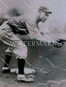 EP470 CLIFFORD NOLEN RICHARDSON Detroit Tigers 8x10 11x14 16x20 Photo - Picture 1 of 1