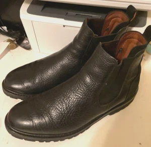 $ 425  Men Allen Edmonds Discovery Leather Chelsea Boots size 9 D - Picture 1 of 6