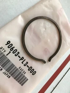 HONDA ACURA B SERIES MANUAL TRANSMISSION COUNTER SNAP RING 52MM 90603-PL3-000 - Picture 1 of 3