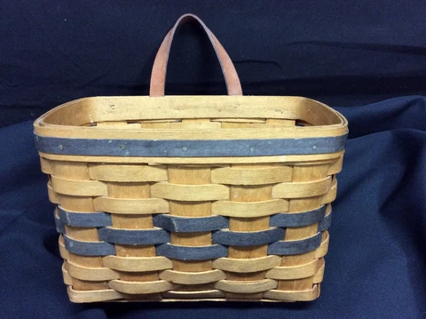 VINTAGE 1995 Bradford Basket Company Hanging Key Basket Cover