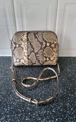 Michael Kors Beautiful Snakeskin Effect Bag Excellent Condition - Image 1 of 4