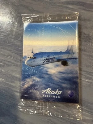 Alaska Airlines Boeing 737 Official Pilot Trading Cards - Set Of 8 - Image 1 of 2