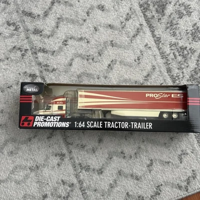 Remolque tractor DCP International Prostar ES escala 1:64 NO.33471 fundido a presión Foto 1 de 4