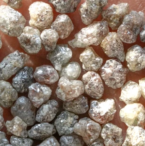 RARE! Natural Red Uncut Loose Diamonds - 5 Pcs / 1 Carat (3-4mm) - African Origi - Picture 1 of 4