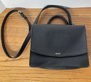 Tumi Black Leather Crossbody Purse. RFID protected “ Not Registered” Very Clean - Picture 1 of 7
