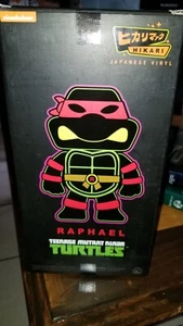 Funko Hikari japanische Vinyl Teenage Mutant Ninja Schildkröten Raphael Comic Con NEU! - Bild 1 von 2