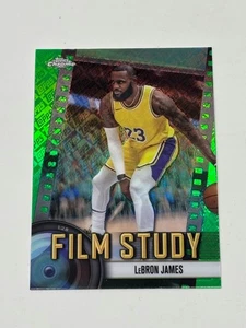 2024-2025 Topps Chrome Basketball LeBron James Film Studio Foglio Verde FS-6 - Foto 1 di 2