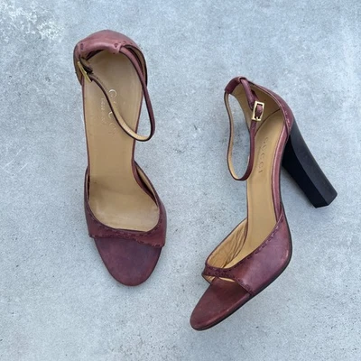 Gucci | Подлинный винтажный фиолетовый красный кожаный лодыжки ремень шов каблуки (37,5) - Изображение 1 из 4