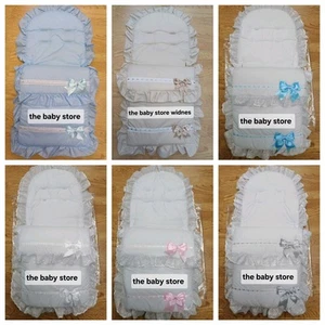 schöne Linie und Schleife Cosytoes kommt in 6 Farben weiß mit farbigen Schleifen - Bild 1 von 6