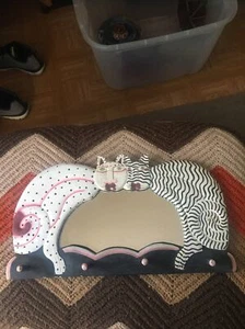 Handmade Kitty Cat 19.5x11 Hanging Mirrored Coat Rack - Picture 1 of 6