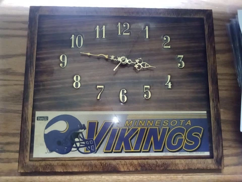 Minnesota Vikings Wall Clock Wood 14in x 12in Man Cave Office Decor Vintage NFL Cover