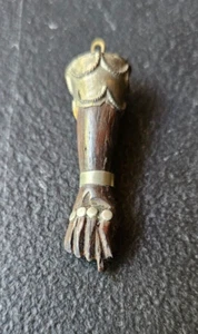 MANO FIGA FIST. FIGA FIST CHARM. VINTAGE DARK WOOD / FILIGREE METAL WORK. - Picture 1 of 6