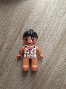 LEGO DUPLO - FIGUR / Männchen - FRAU Artistin Zirkus - Bild 1 von 1