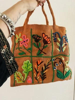 Bolso Festival Mercado Agricultores Tejido Hippie Boho GRANNYCORE Bordado Años 60 De Colección Foto 1 de 4