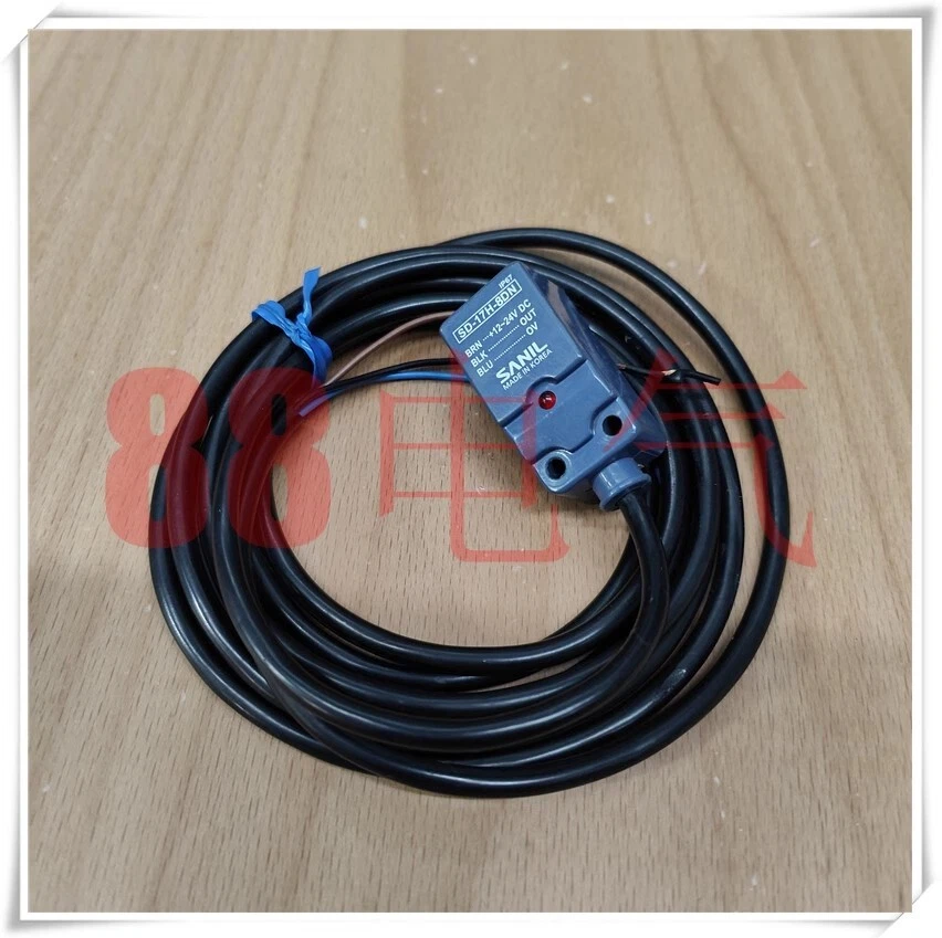 1pcs Used SANIL SD-17H-8DN proximity switch sensor - Image 1 of 1