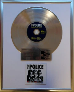 The Police Greatest Hits original CD/Cover +12" gerahmt goldene Schallplatte - Imagen 1 de 10