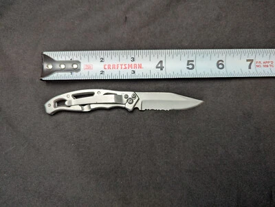 Gerber Paraframe EDC Pocket Knife - Image 1 of 4