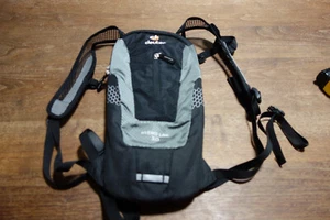 Deuter Hydro Lite 3.0 Hydration Hiking Biking Backpack Airstripes w/ Bladder  - Picture 1 of 9