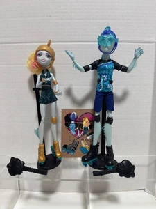 Monster High Wheel Love Lagoona Blue & Gillington "Gil" Webber 2 Pack ~NEW~ - Picture 1 of 17