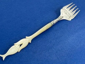 SCARCE ANTIQUE VICTORIAN SOLID SILVER CARVED MOTHER OF PEARL SARDINE FORK 1897 - Picture 1 of 16