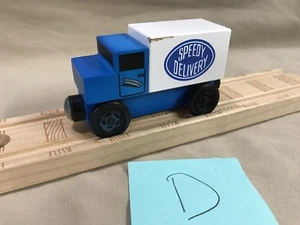 Camión de reparto Mister Rogers Speedy 2005 compatible con tren de madera Thomas Brio D - Imagen 1 de 8